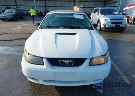 2002 Ford Mustang z USA, uszkodzony, nr VIN 1FAFP44412F170383